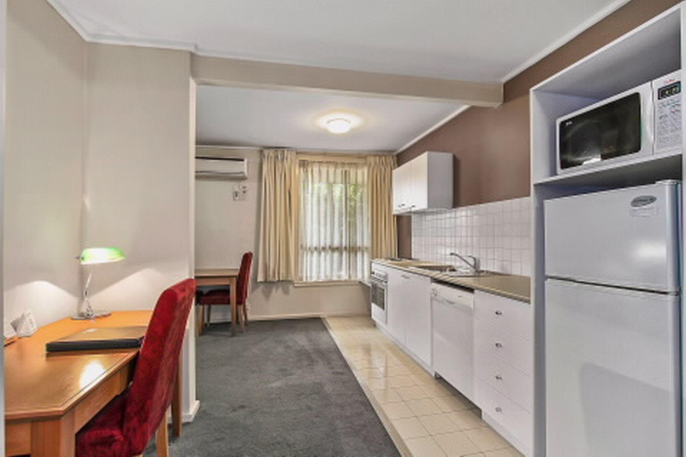 Knox International Hotel And Apartments Wantirna Extérieur photo