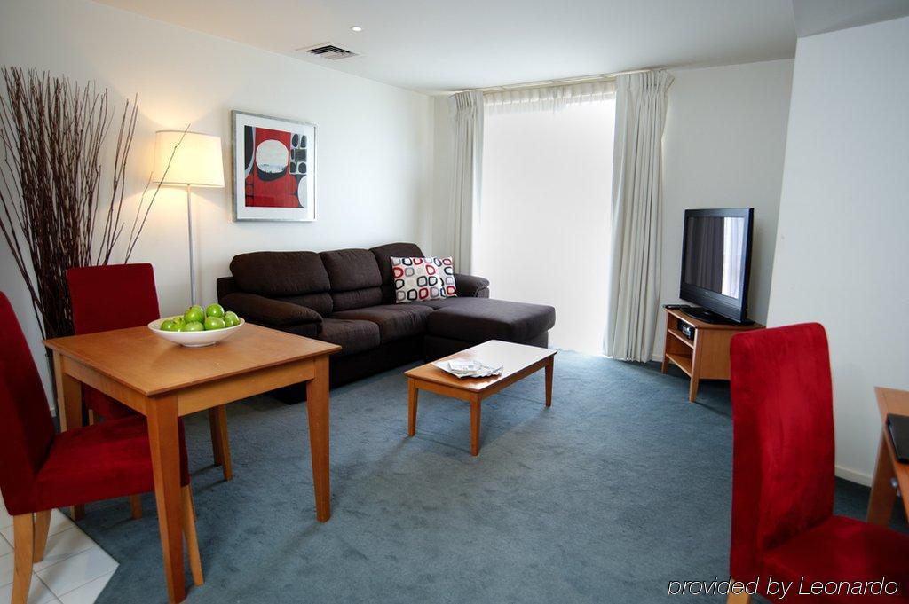 Knox International Hotel And Apartments Wantirna Chambre photo