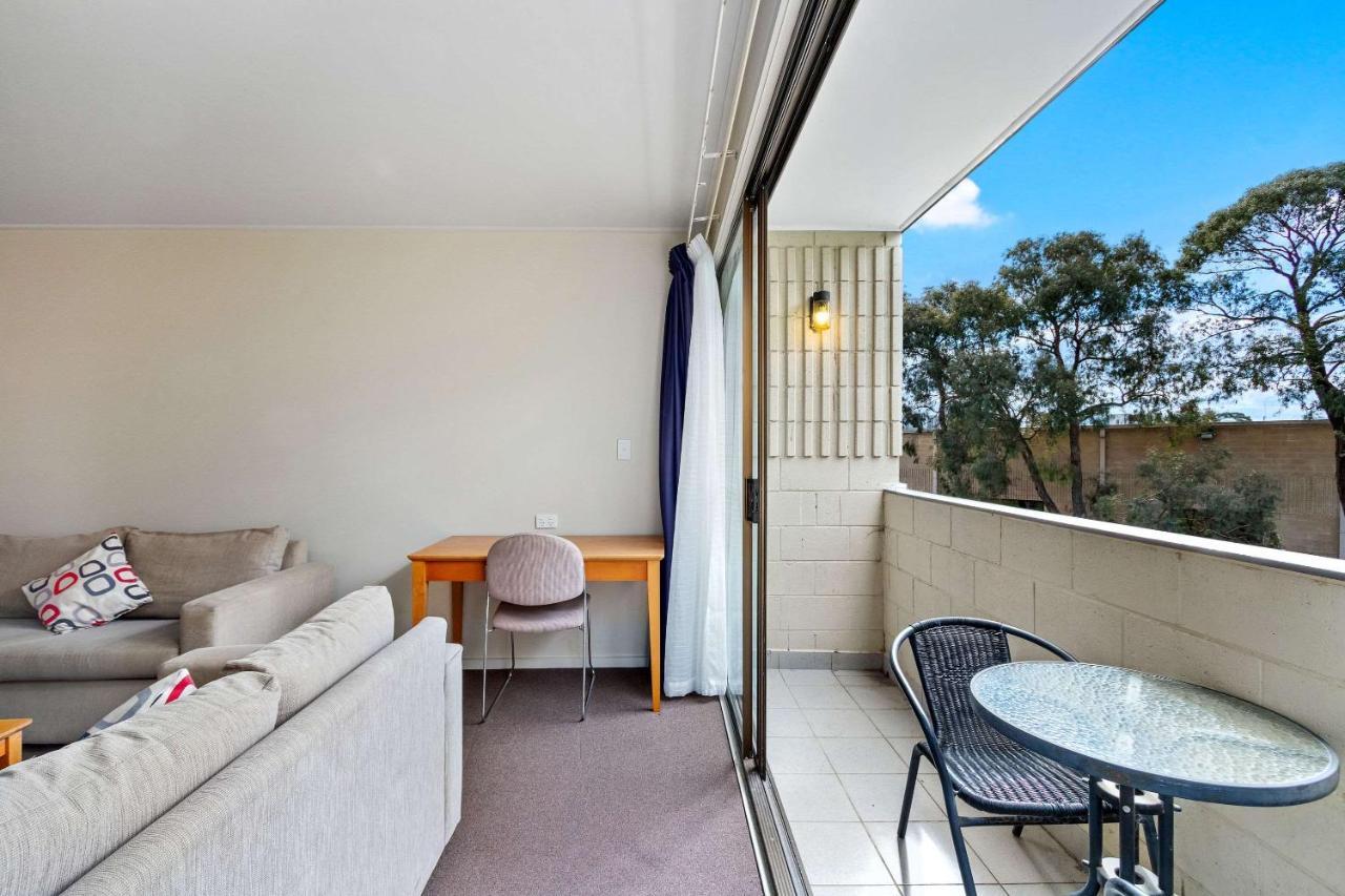 Knox International Hotel And Apartments Wantirna Extérieur photo